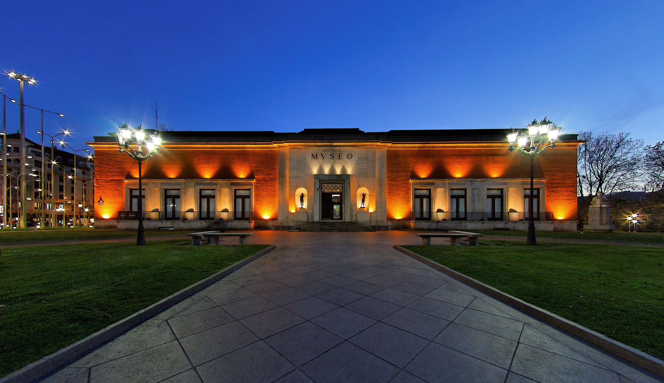 Fachada del Museo de Bellas Artes de Bilbao